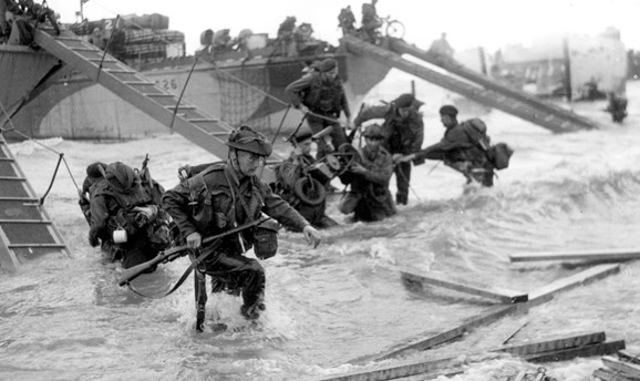 British troops landing on the beach at D-Day
